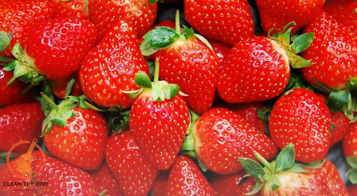 How to Clean Strawberries Without Vinegar or Baking Soda? How to Clean Strawberries Without Vinegar or Baking Soda