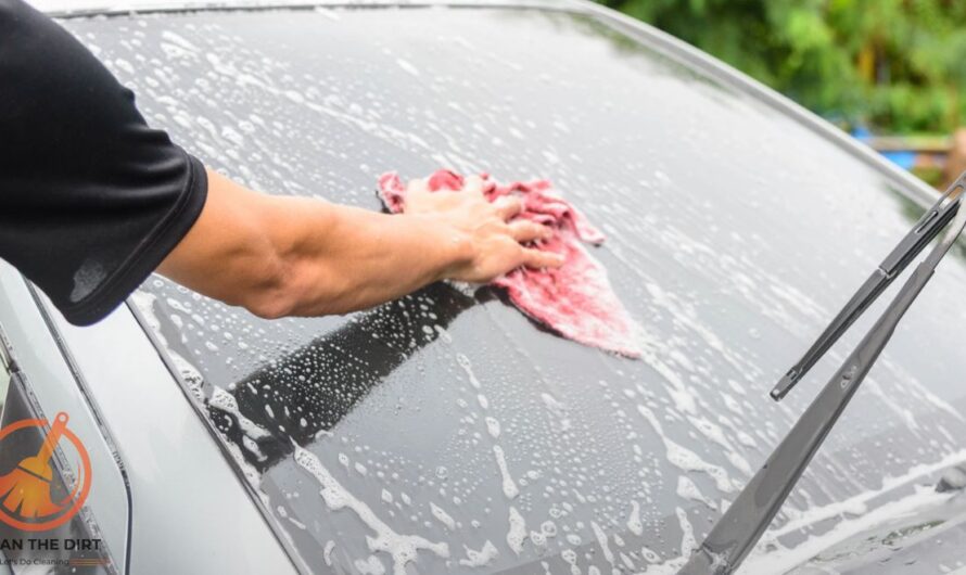 How to Clean Windshield? Hacks You Need to Know