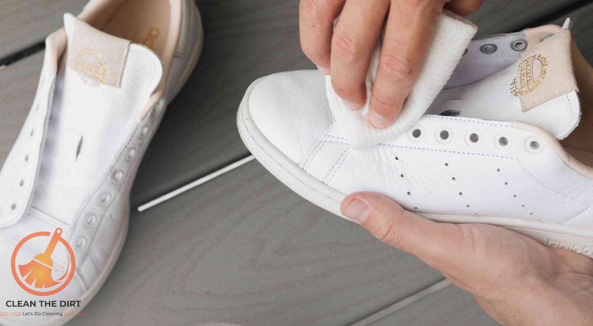 How to Clean White Tennis Shoes